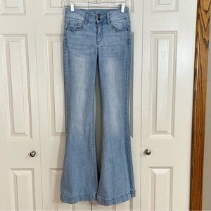 Alter’d State Flare Retro HighRise Light Wash Jeans Size 27